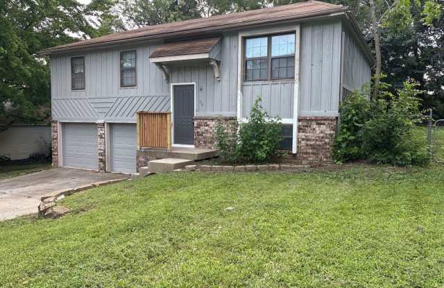 Photo of NO SECURITY DEPOSIT! NEW PRICE SF in Blue Springs