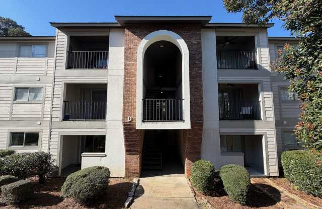 Photo of Court Square Condos Unit D-102