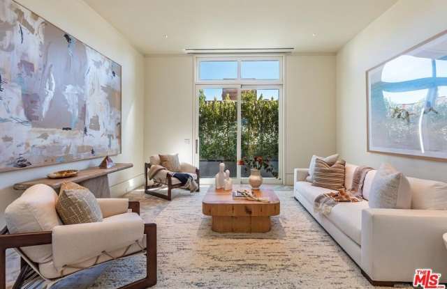 455 N Palm Dr unit: Ph