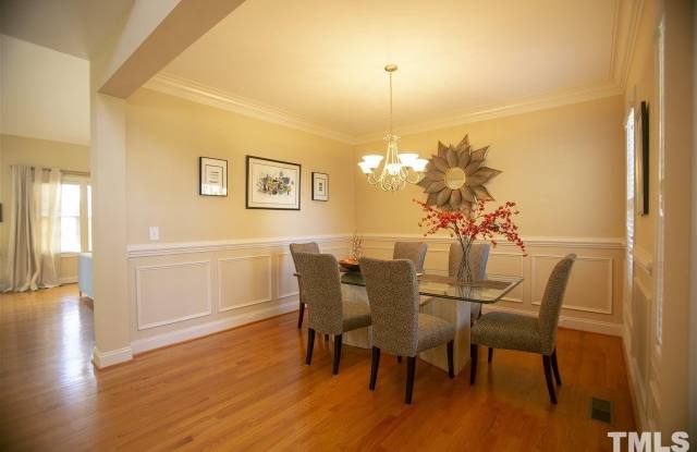 191 Bridle Path