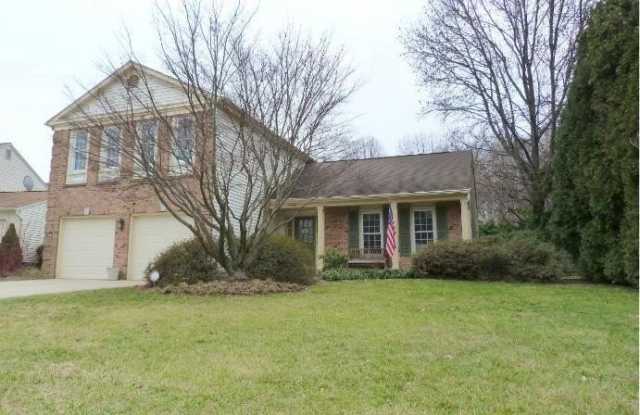 8305 FORESTREE Court