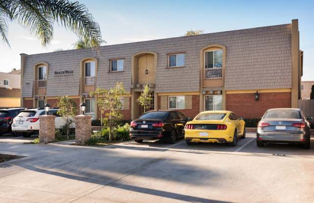 Elán Beachwalk Apartments