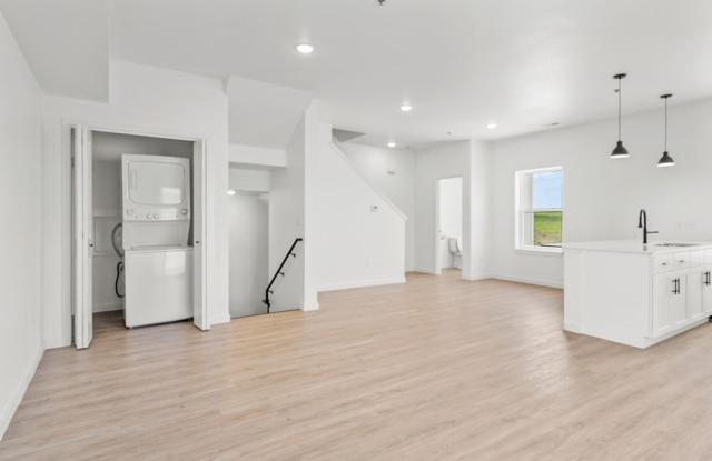 Brand New Condo 3bd 2.5 ba for RENT!!