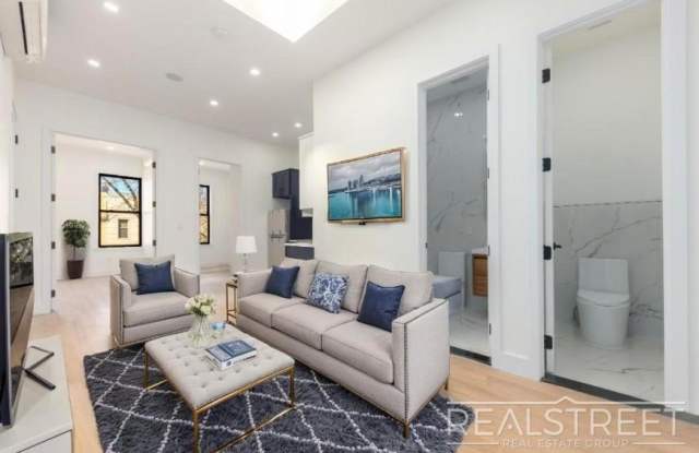 1276 Jefferson Avenue