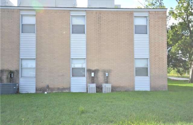 1404 Northpoint Lane