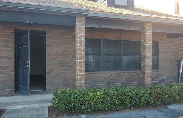 Photo of 50 SW Beal Parkway unit: 1