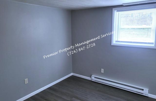 536 Center Grange Rd #A