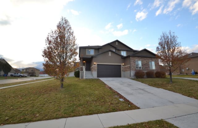 13176 S Woods Park Dr - 13176 South Woods Park Drive, Herriman, UT 84096