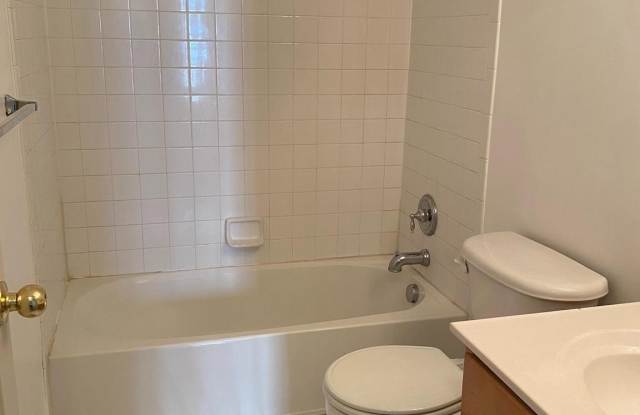 12250 OPEN VIEW Lane unit: 811