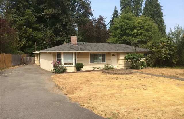 Bellevue Rambler with Great Location
