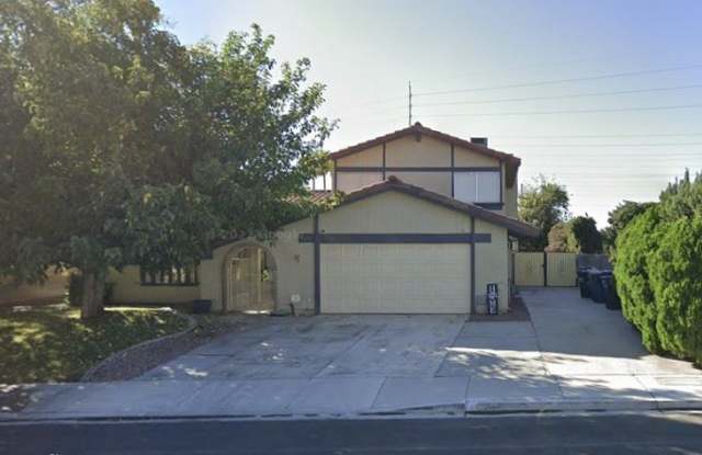 5261 West Cabrito Drive - 5261 West Cabrito Drive, Spring Valley, NV 89103