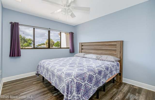 517 Summerset Court