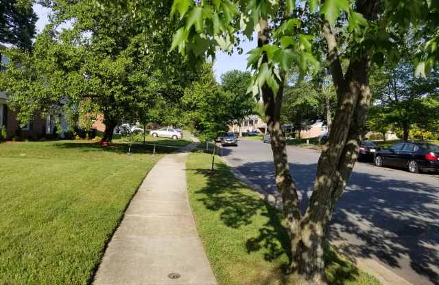 6106 Hellen Lee Drive