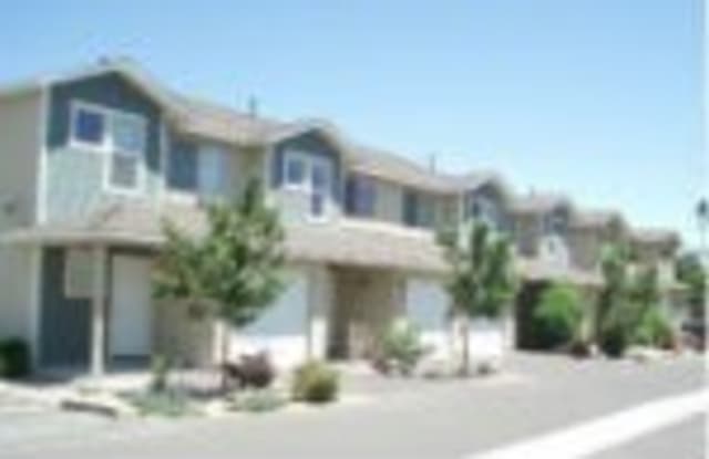 536 Village Drive - 536 Village Drive, Fernley, NV 89408