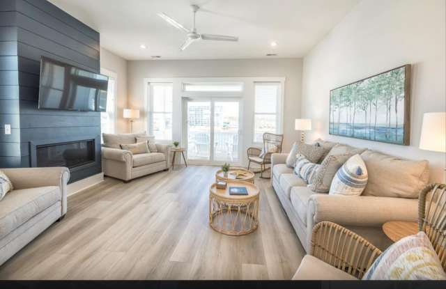 LUXURY BEACH HOUSE RENT JUST REDUCED!