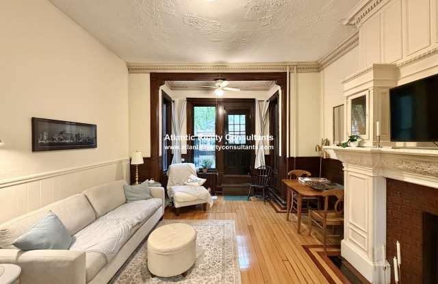 178 Marlborough St