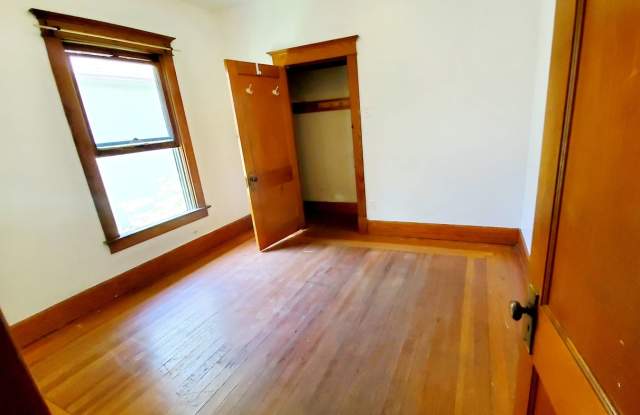 Charming, Spacious Rental in Old Town Fort Collins | Avail. 08/01/2026