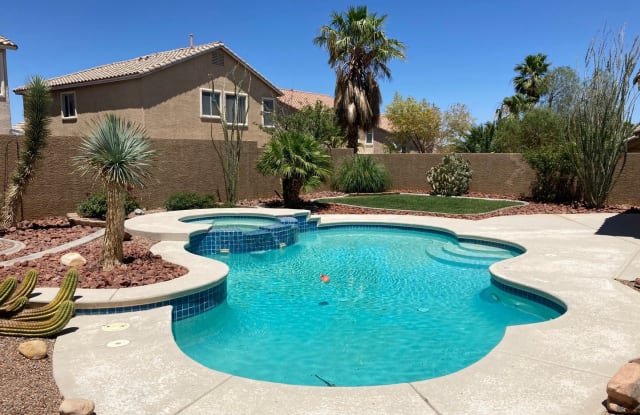 11204 Dell Cliffs Ct - 11204 Dell Cliff Court, Las Vegas, NV 89144