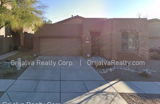 2271 W Floral Cliff Way - 2271 Floral Cliff Way, Casas Adobes, AZ 85741