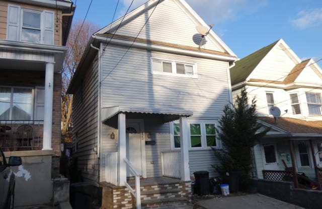 220 Ferdinand St - 220 Ferdinand Street, Scranton, PA 18508