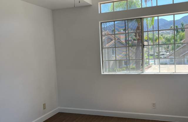1460 Elegante Court - 1