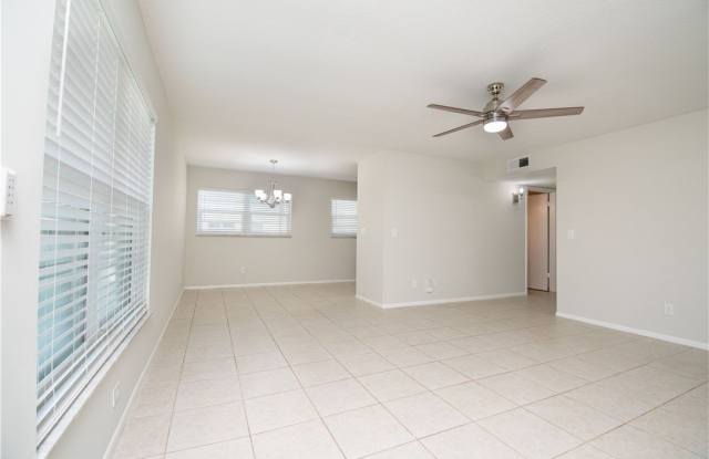 51 Woodland Drive unit: 102