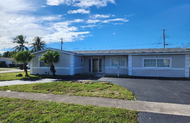 4211 nw 36 ter - 4211 Northwest 36th Terrace, Lauderdale Lakes, FL 33309