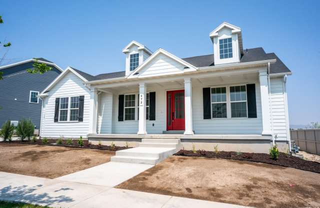 672 W HERALD DR