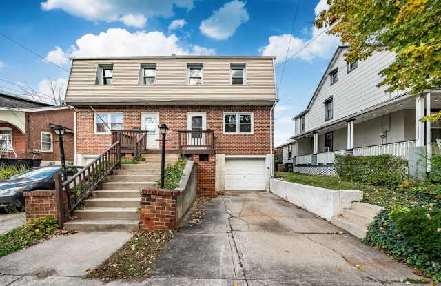 61 Pennsylvania Avenue