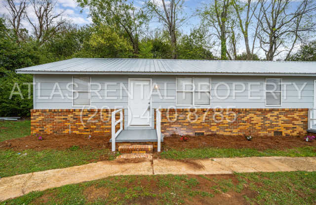 1906E Fosters Ferry Rd