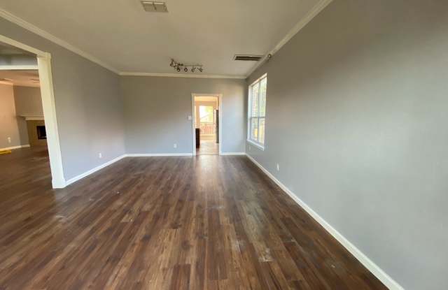 1752 Jasons North Ct