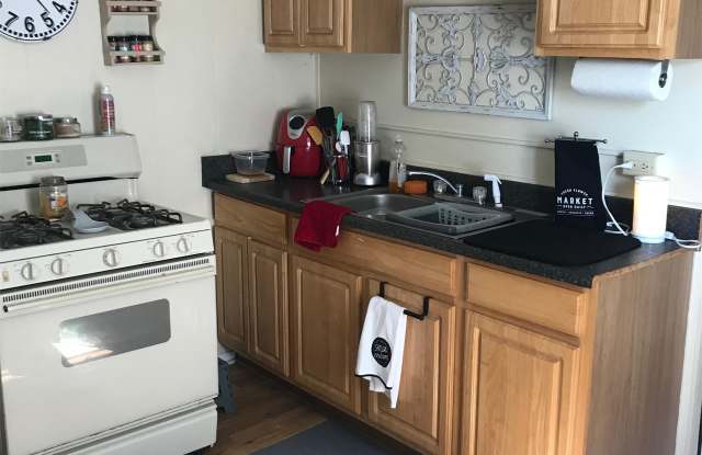 26 S Shafer St - Unit B