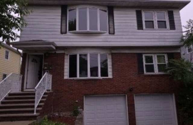 5 General Karge Ct