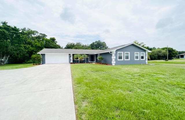 2118 Southeast Morningside Boulevard - 2118 Southeast Morningside Boulevard, Port St. Lucie, FL 34952