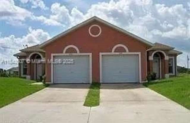 Photo of 5135 Centennial Boulevard