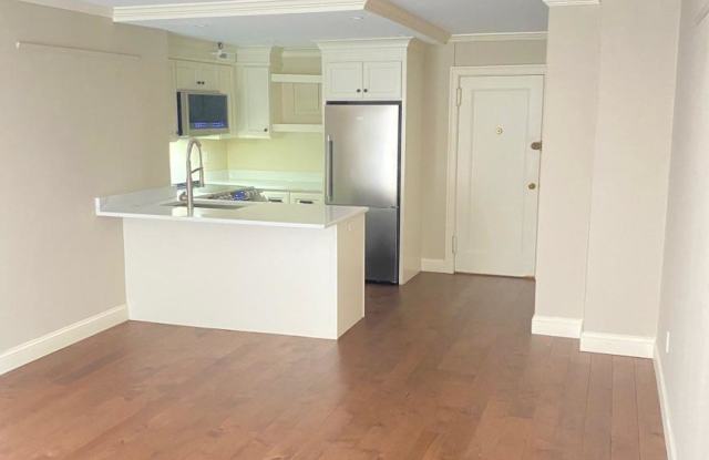 Photo of 145 Pinckney St.