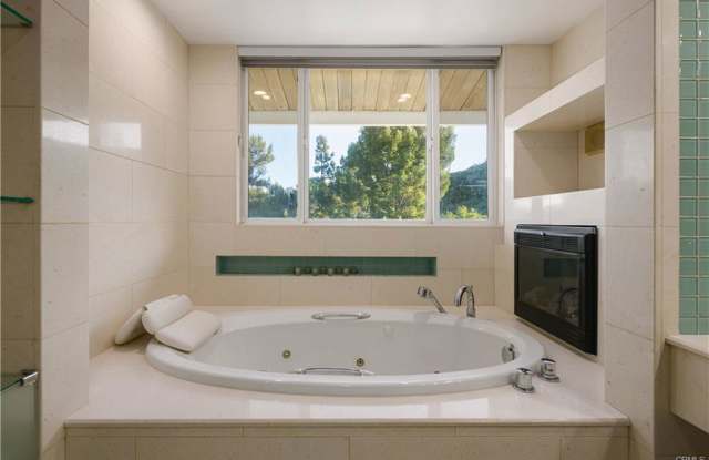 Photo of 11831 Bel Terrace