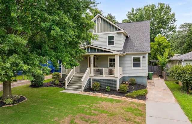 1134 Knott Street SE