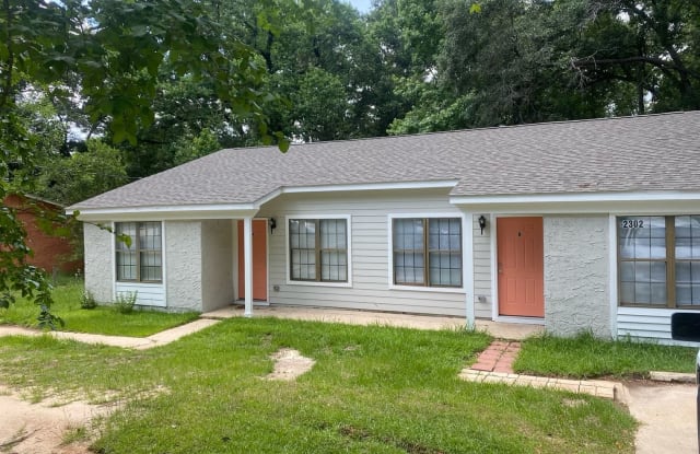 2302 High Rd Unit A - 2302 High Road, Tallahassee, FL 32303