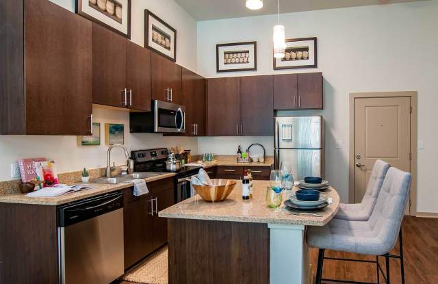 Photo of Advenir at Station 121