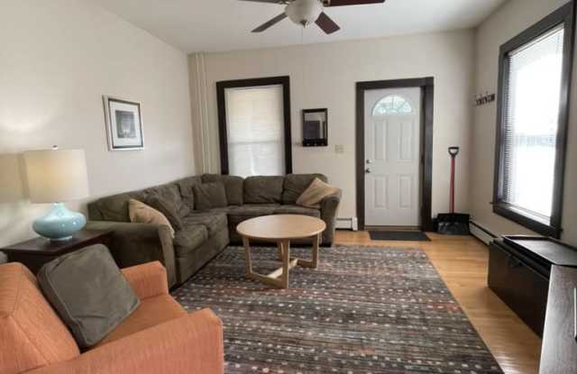 Photo of 952 Second Street