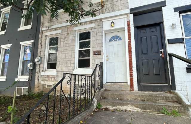 Photo of 24 E ABBOTTSFORD AVE