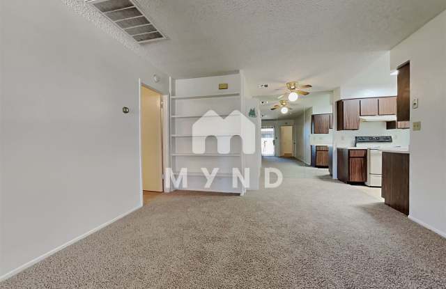 9031 W Elm St Apt 3 - 9031 West Elm Street, Phoenix, AZ 85037