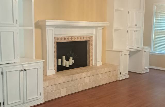 10401 Northhill Court