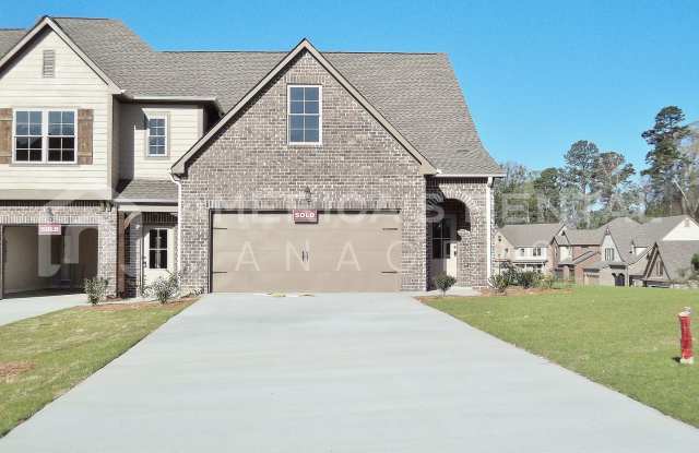 Townhome with Bonus Room in Gardendale, AL - Available to View Now!!! DEPOSIT PENDING!!!