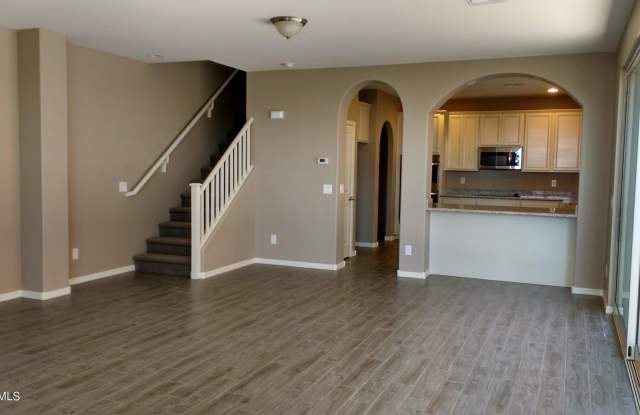 Photo of 2944 N 72ND Street