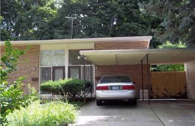 1011 Olivia Avenue