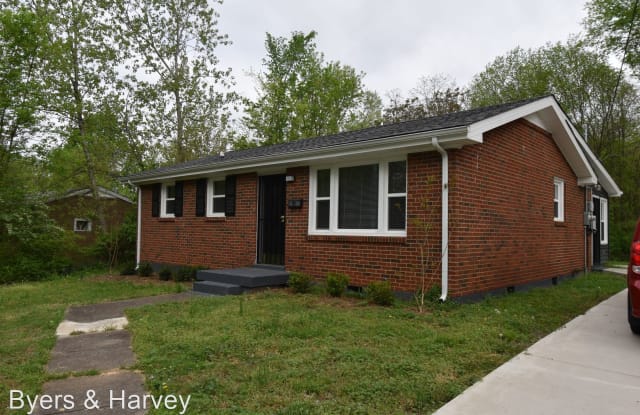 329 Crossland Ave - 329 Crossland Avenue, Clarksville, TN 37040