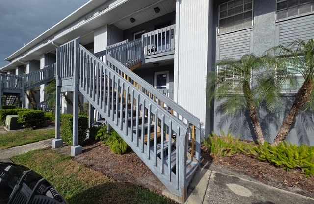 4821 West McElroy Avenue - 4821