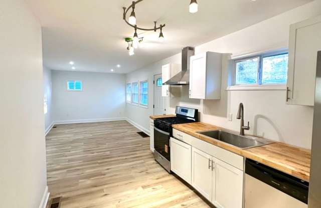 4 Bed/1 Bath Home in Penn Hills-Completely Remodeled! Available Now